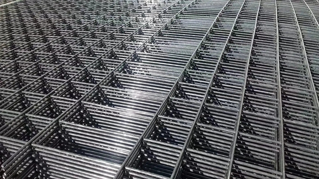 Welded Wire Mesh: Tough Guardian and Versatile User