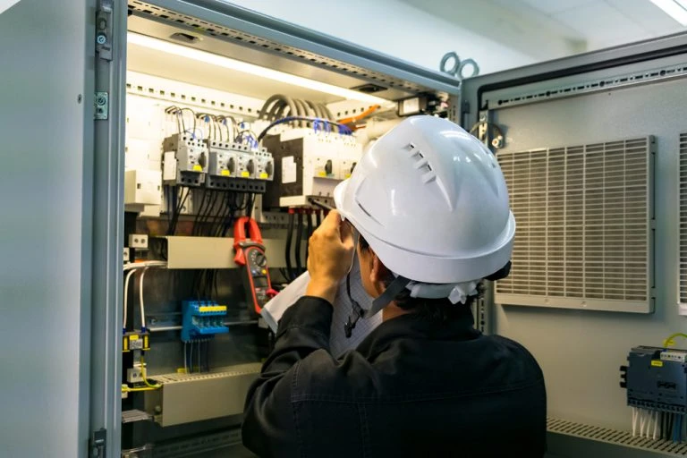 The Future of PLC Control Systems: Trends in IoT and Smart Automation