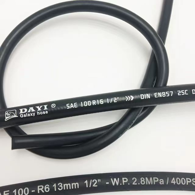 China's EN853 1SN factory produces quality goods. China's EN853 1SN factory produces quality goods.