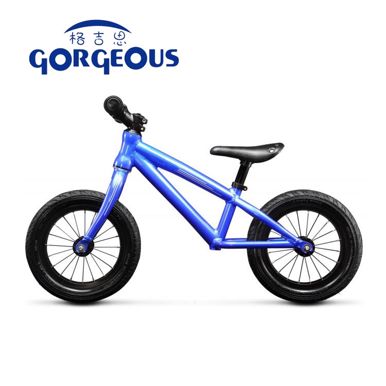 BALANCE BIKE