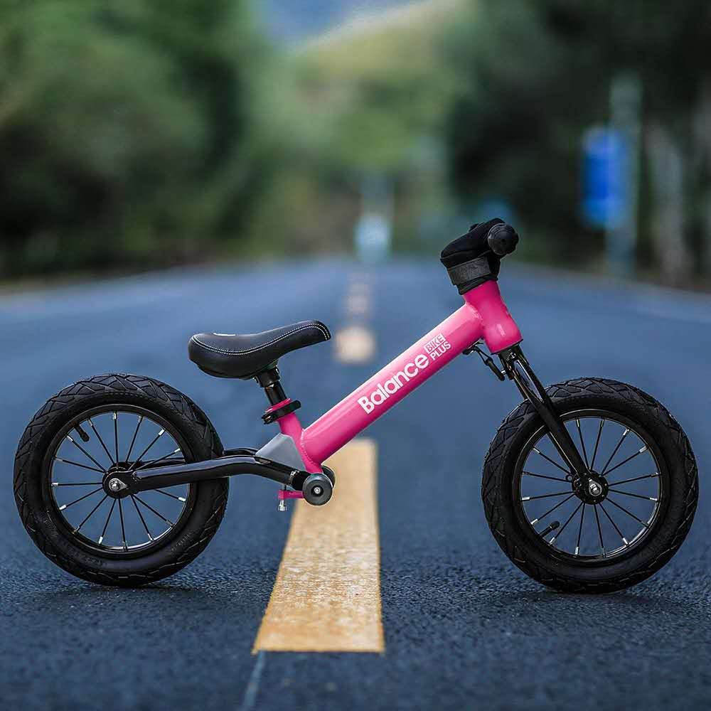 KIDS BALANCE BIKE