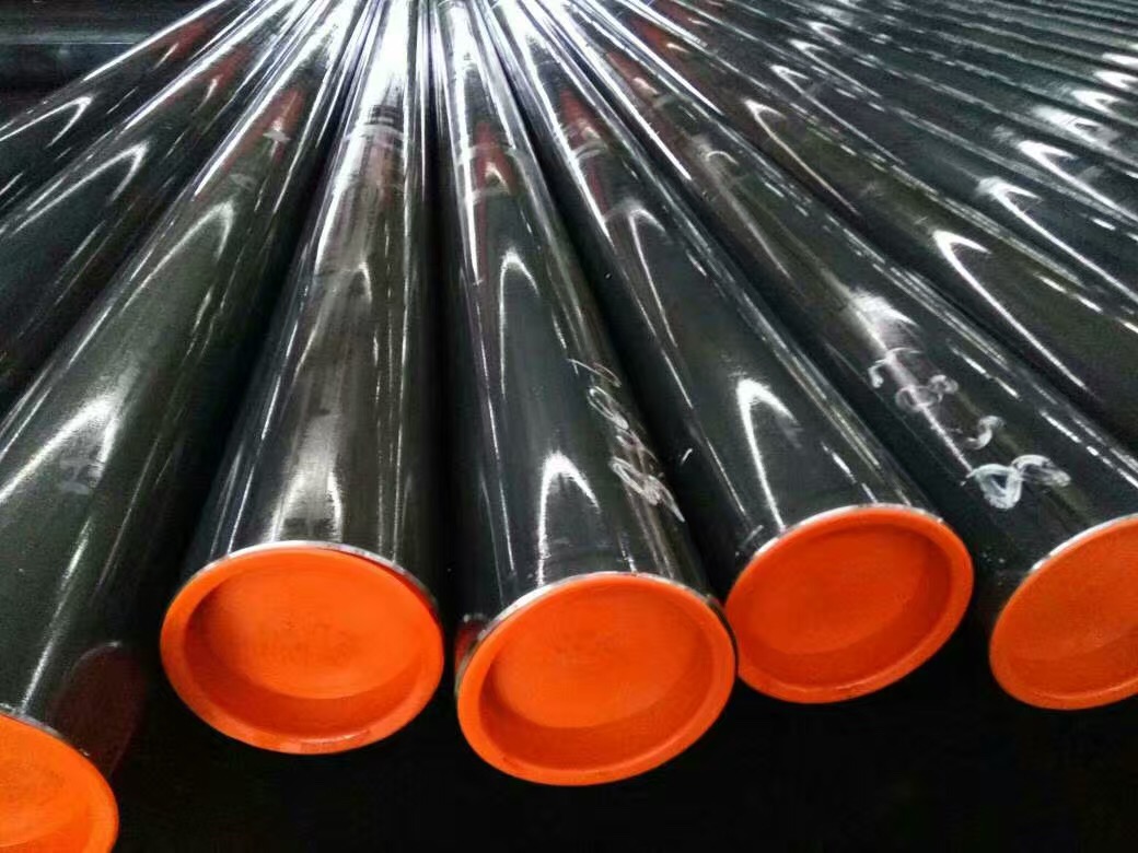 difference between seamless and erw pipe