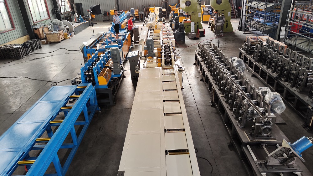 Fully Automatic box beam roll forming machine