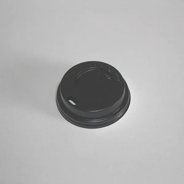 4oz_plastic_pp_espresso_lids_black_9684847a-3f8a-4d5d-b2ac-90daaeeab0e4_600x600.webp1